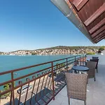 Apartman Lidija Tisno